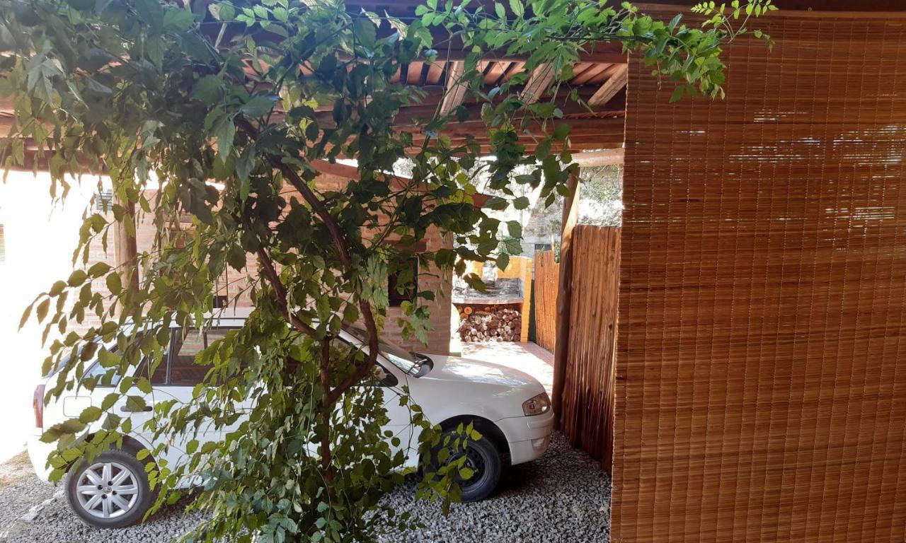 Cabanas Farah Estancia Vieja Ideal Para 2 A 3 Huespedes Villa Carlos Paz Buitenkant foto