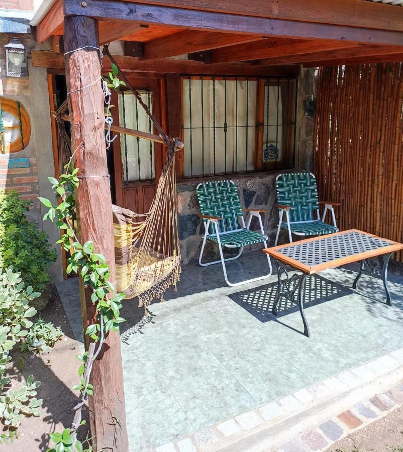 Cabanas Farah Estancia Vieja Ideal Para 2 A 3 Huespedes Villa Carlos Paz Buitenkant foto